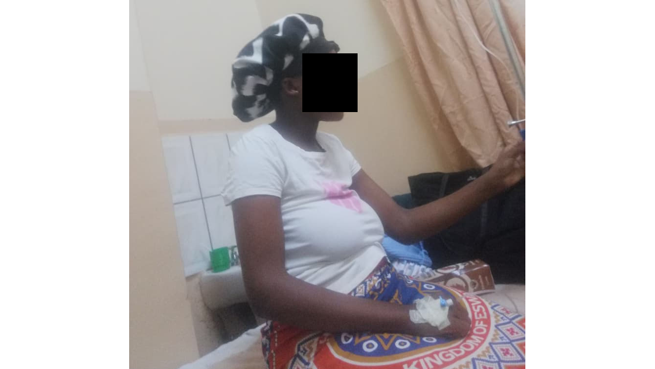Piece of cloth ‘forgotten’ in woman’s womb